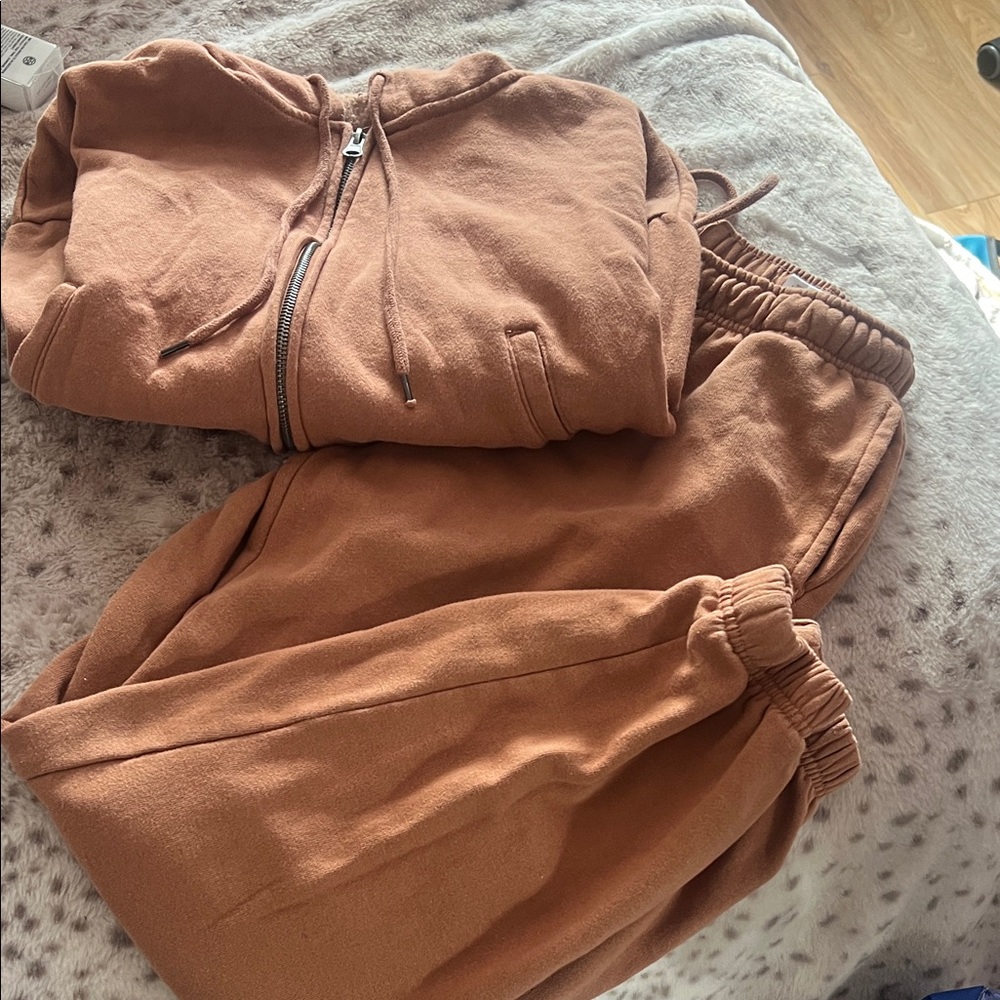 Women's Tan matching Sweatsuit